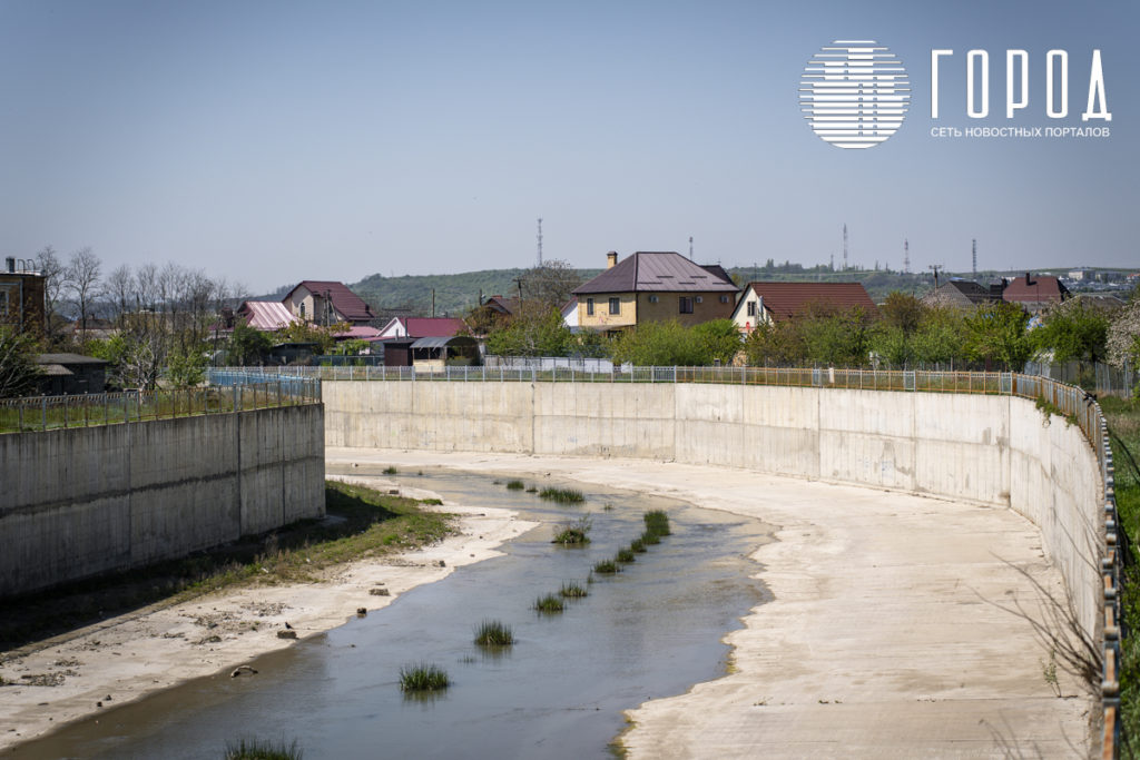 Река Адагум в Крымске