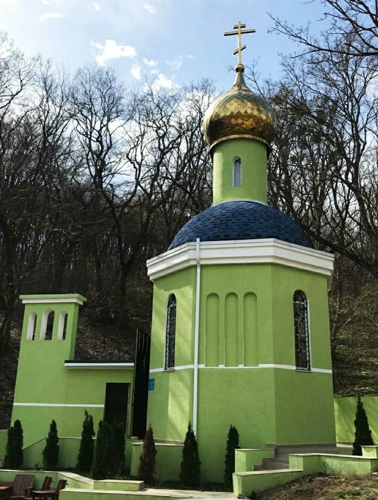 Часовня Матроны Московской в Крымском районе будет освящена после ремонта