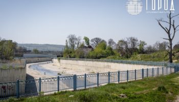 Свет и вода вытянули промышленность Крымского района