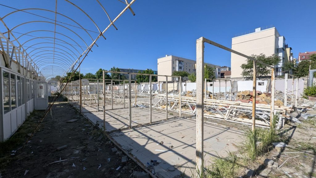 Вещевой рынок «Паллада» в Крымске доживает последние дни