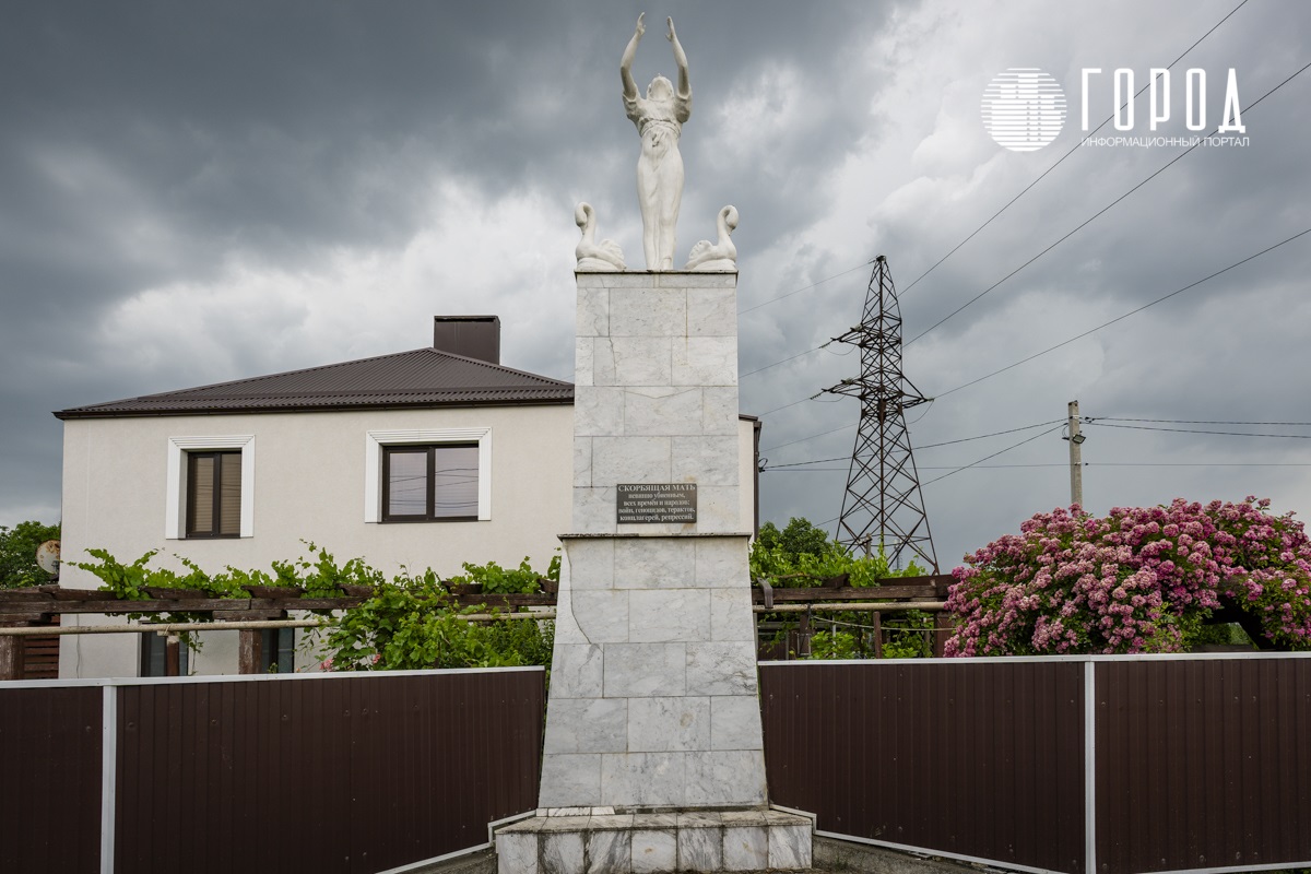 Скорбящая мать Крымск в хуторе Новоукраинском Крымского района
