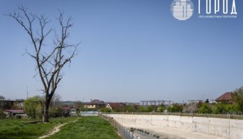 Жители Крымского района возмущены плохим напором воды