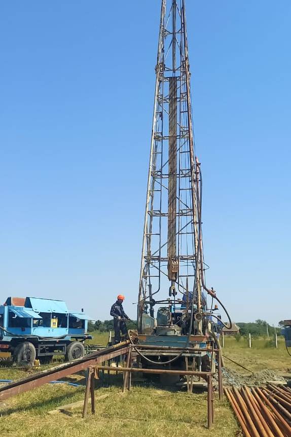 В Крымском районе увеличили объемы водоснабжения после ввода в эксплуатацию новой артезианской скважины