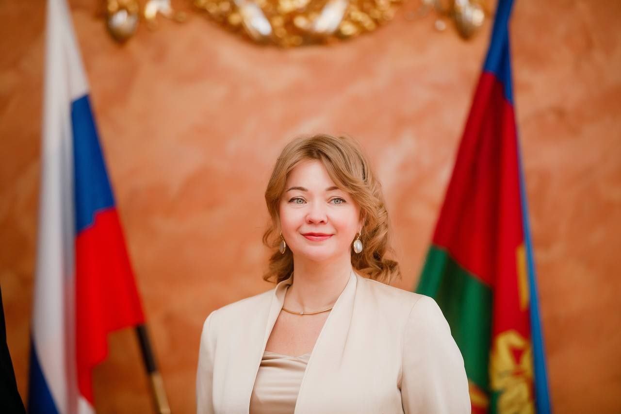 Бывшая жительница Крымска Виктория Лапина получила звание заслуженного работника культуры РФ