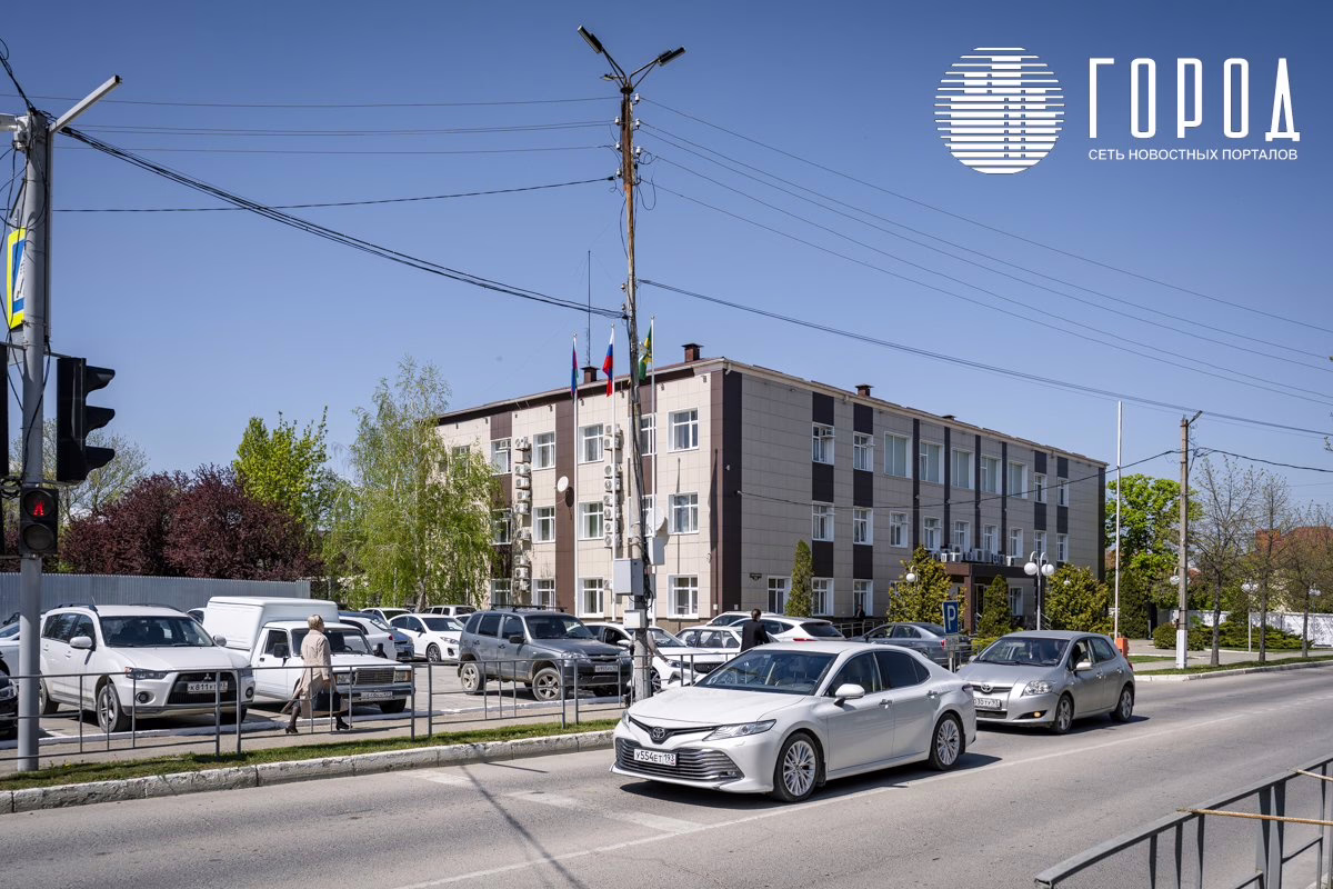 На топливо для муниципальных машин в Крымском районе потратят 1,1 млн рублей