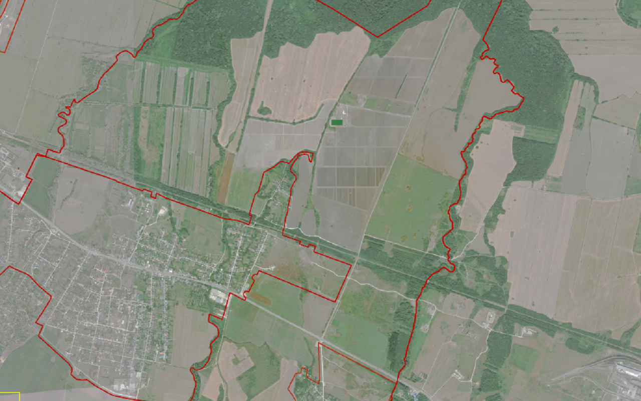 Сразу для 28 участков в Крымском районе собираются установить публичный сервитут