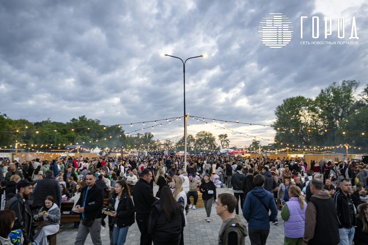 Новогодняя ёлка без гуляний: как Крымск готовится к празднику