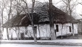 Какими были первые хаты в станице Крымской