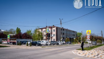 От «КриптоПро» до жалюзи: на что тратят бюджет Крымского района