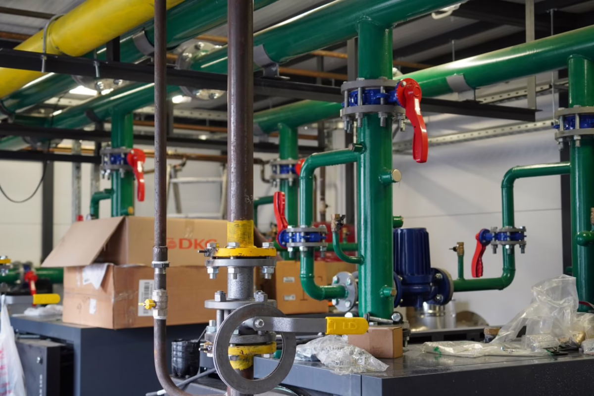 Обещания новые, реалии старые: планы администрации Крымского района на 2026 год