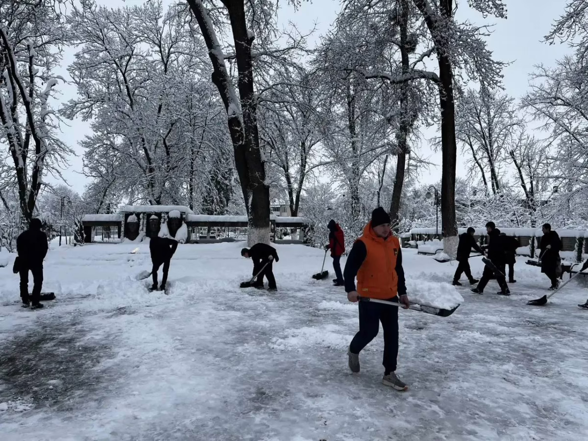 В Крымском районе ввели режим повышенной готовности из-за снегопада