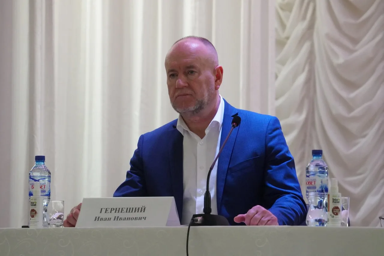 В Нижнебаканском поселении модернизируют сирены и подлатают дороги