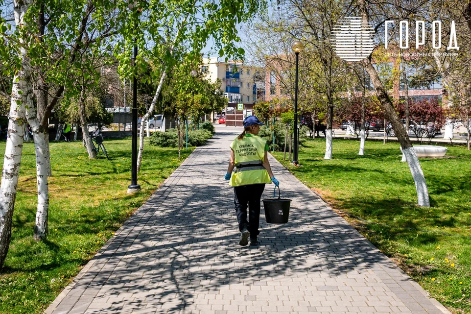 Крымские чиновники не отменили Всероссийский субботник из-за плохой погоды