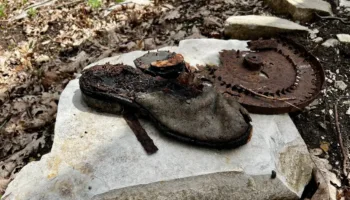 В горах Крымского района перед Днем Победы нашли останки двух советских солдат