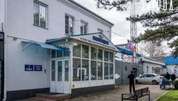 Пьяный водитель гонял в День Победы по Крымску с купленными в интернете правами
