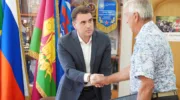 На прием к Александру Ниниеву пришли 22 жителя Крымского района (4)