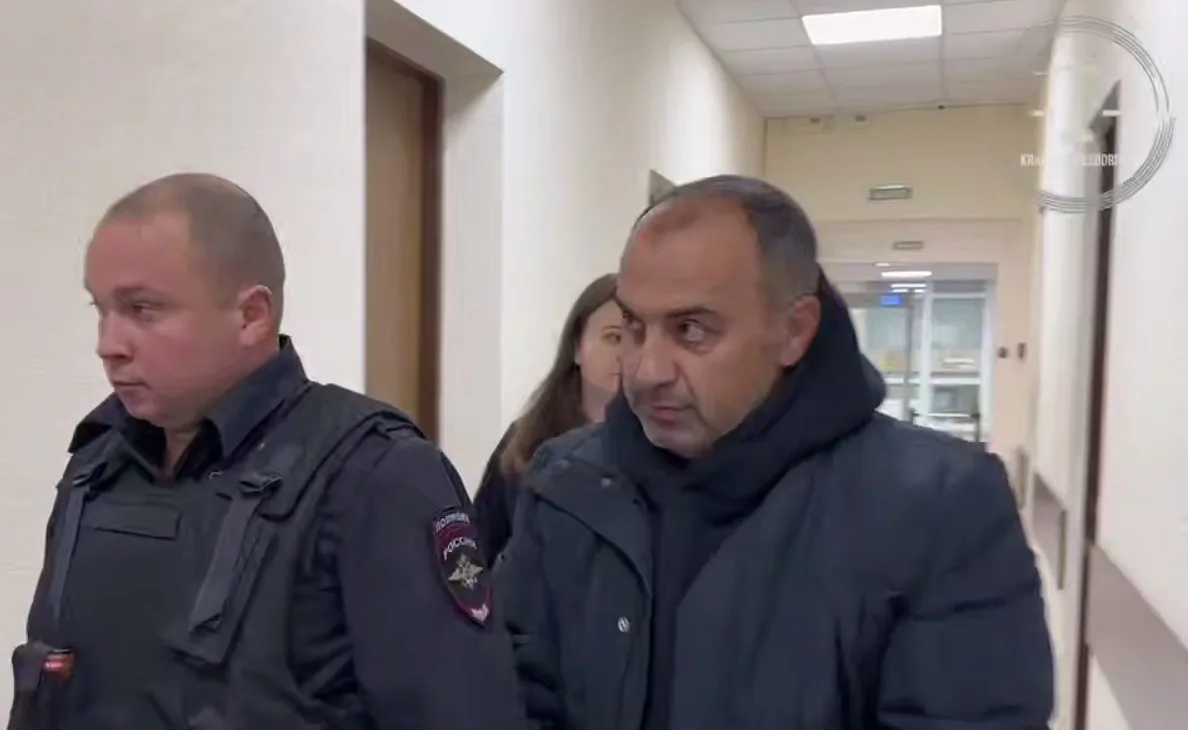Жителей Крымска зовут на суд над мэром Янисом Будаговым